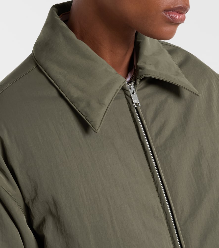 Bottega Veneta Intrecciato Leather-trimmed Down Jacket In Green