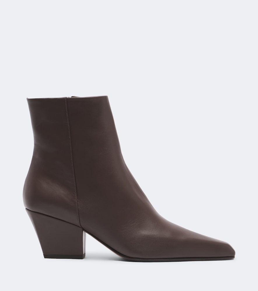 Jane Ankle Boots