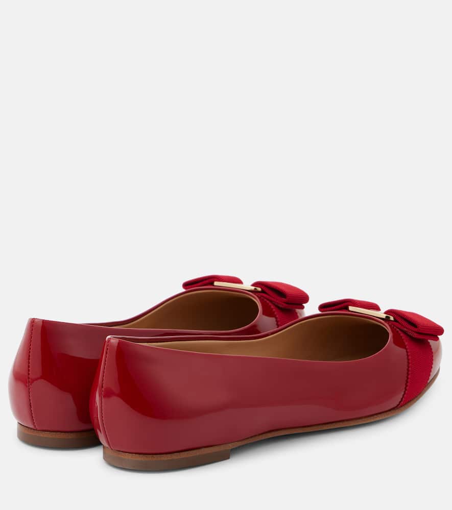 Ferragamo Varina Patent Leather Bow Ballerina Flats In Red