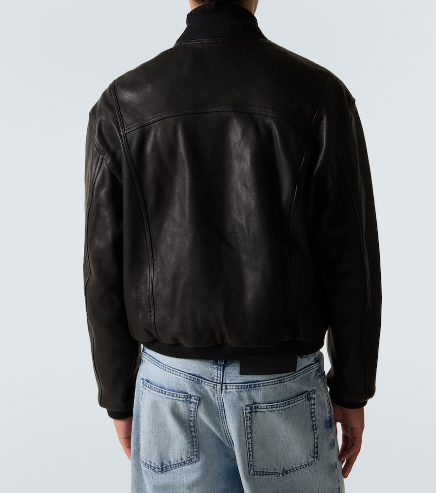 Frame Leather Bomber In Black