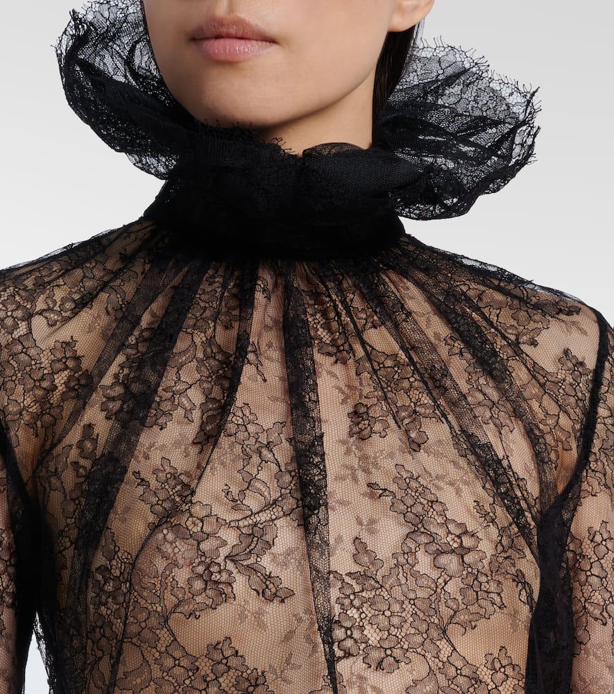 Alexander Mcqueen Ruffled Lace Blouse In Black
