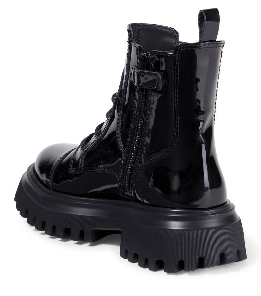Dolce & Gabbana Black Leather Boots In Black