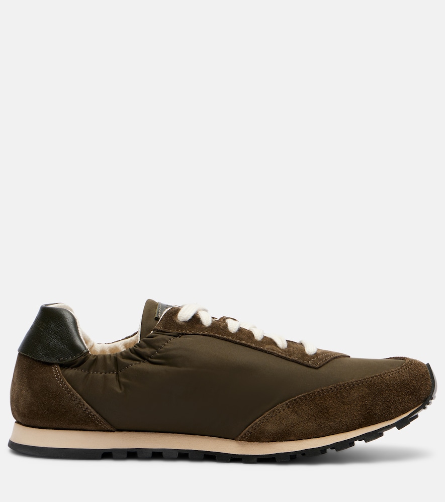  Le Monde Beryl Le Monde Bã©ryl Slim Runner Suede-trimmed Sneakers 