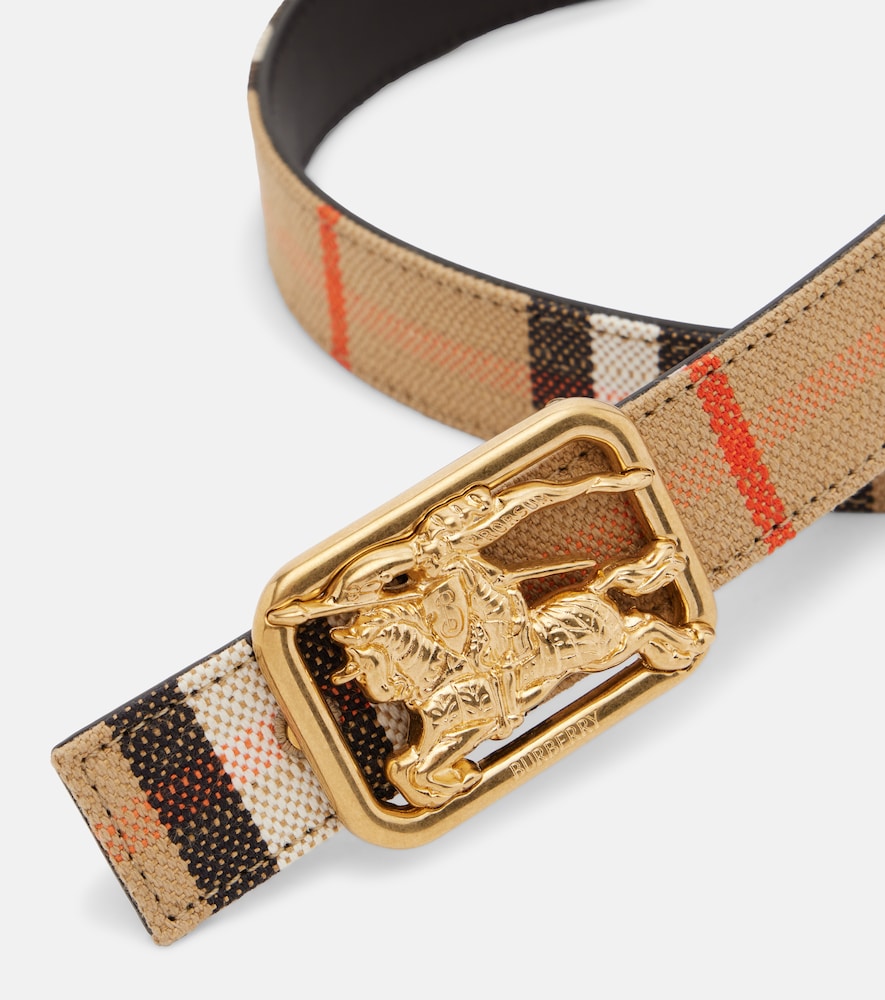  Burberry Burberry Wendbarer Gürtel Ekd Burberry Check Mit Leder 