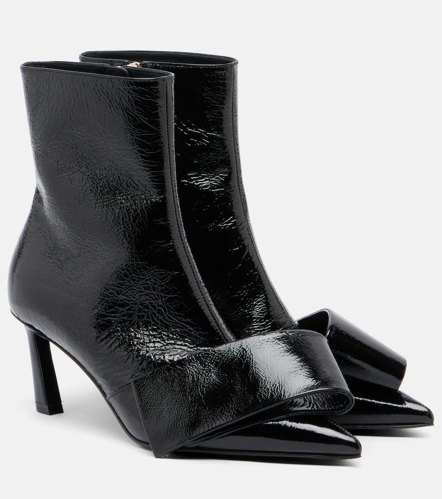 Givenchy Twisted Ribbon Leather Ankle Boots In Black