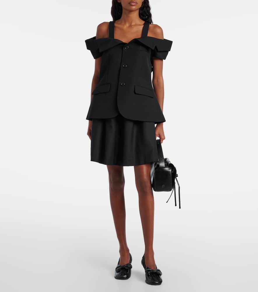 Noir Kei Ninomiya Cutout Wool Top In Black