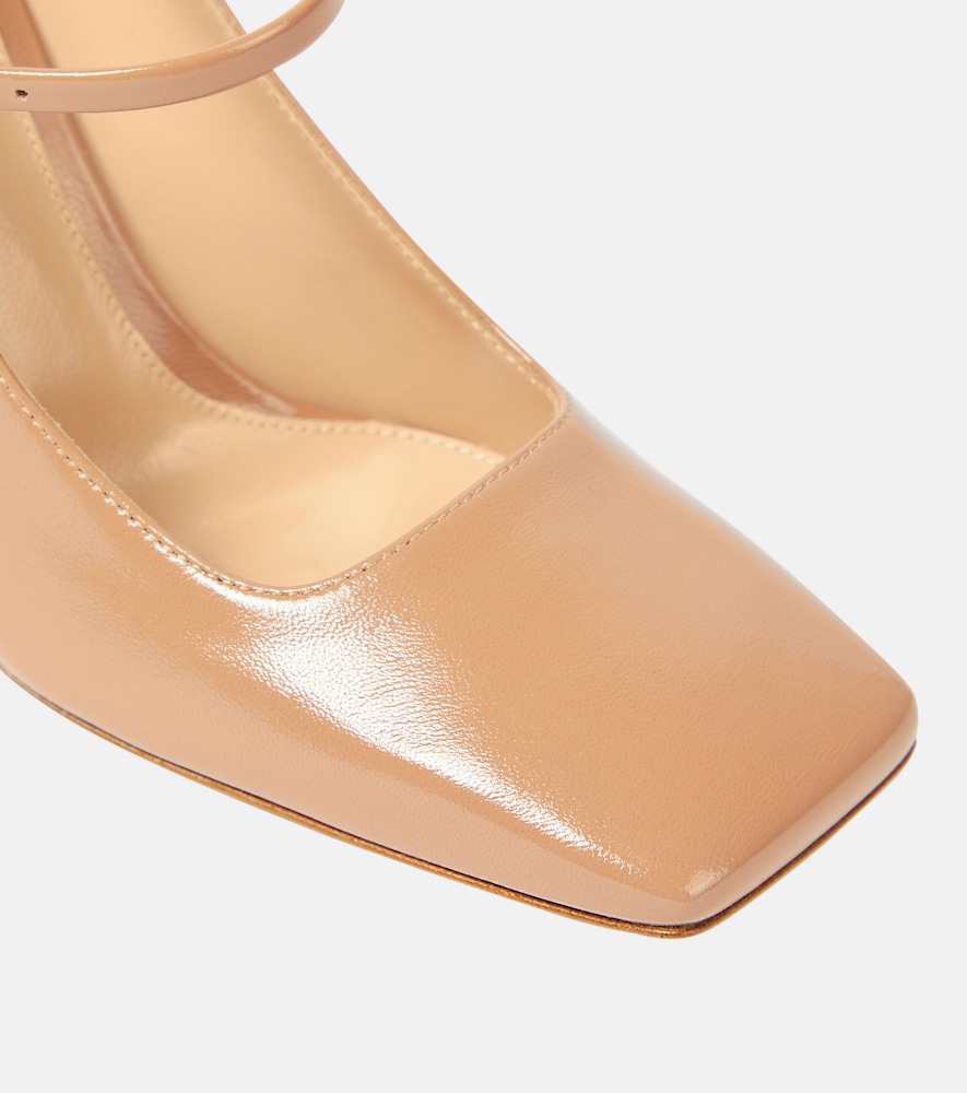 Freeda Pumps