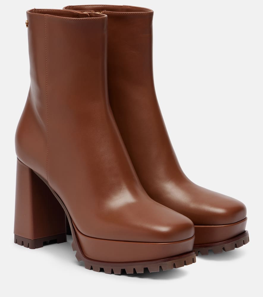 Gianvito Rossi Harlem 70 Leather Platform Ankle Boots In Brown