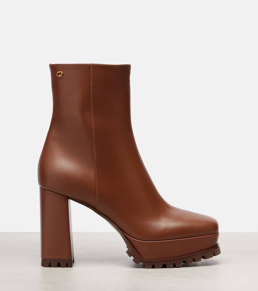 Gianvito Rossi Harlem 70 Leather Platform Ankle Boots In Brown