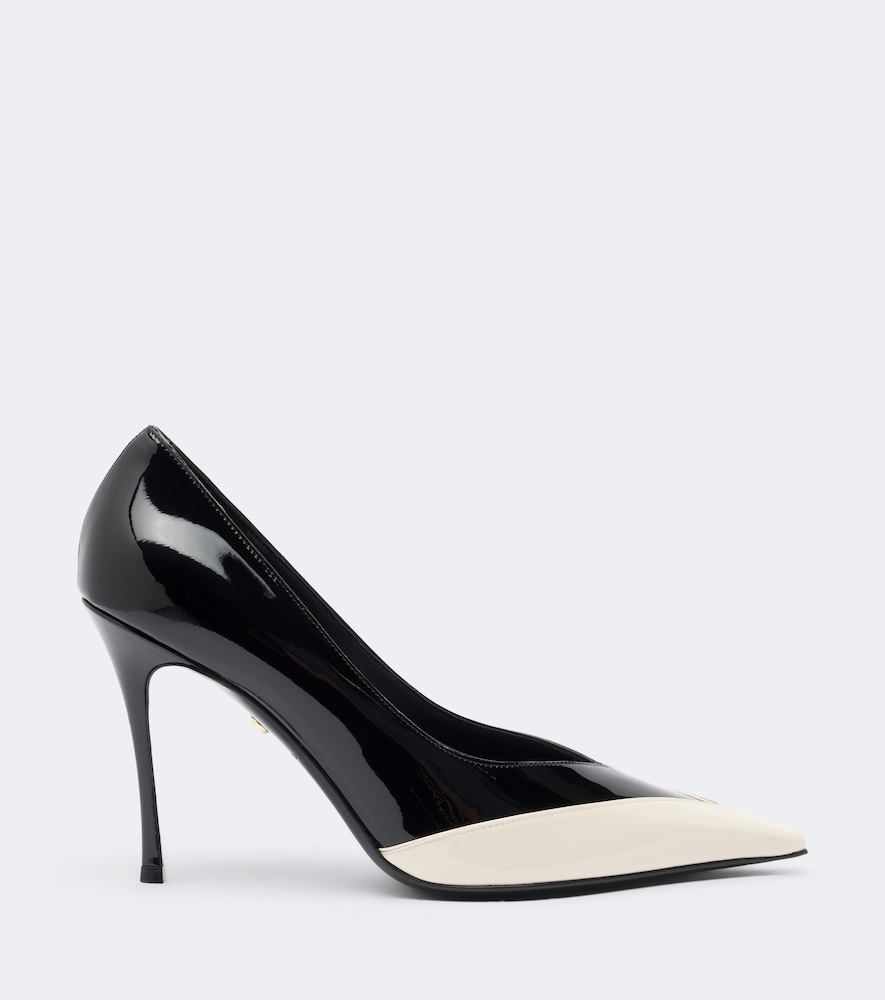 Yasmin Pumps