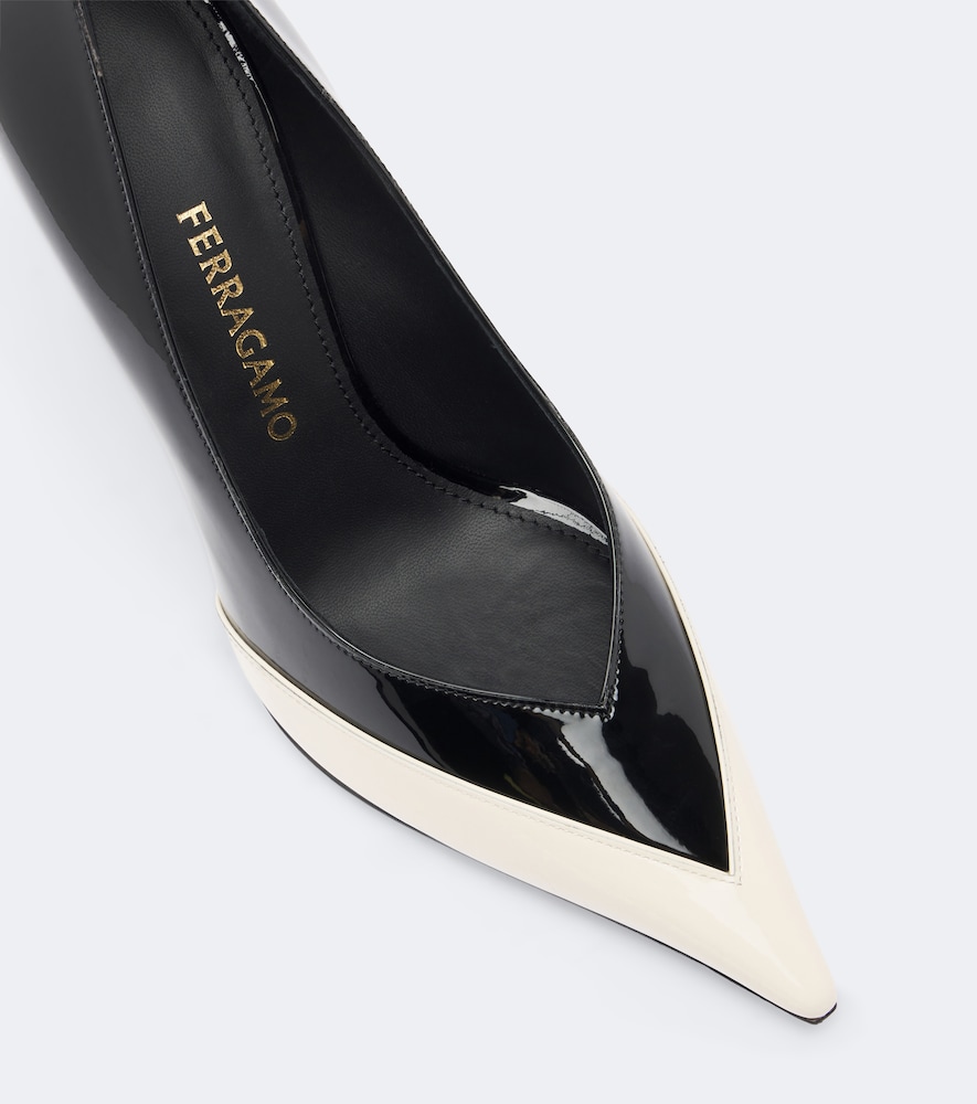 Yasmin Pumps