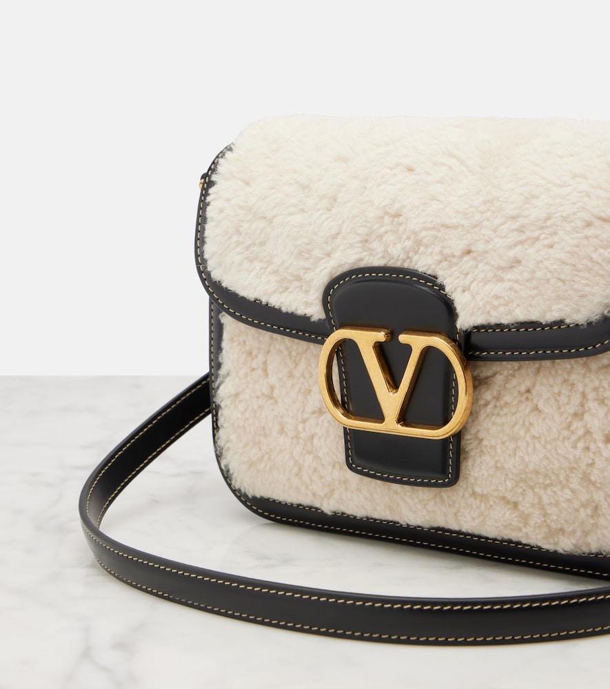  Valentino Garavani Valentino Garavani 9to5 Shearling And Leather Shoulder Bag 