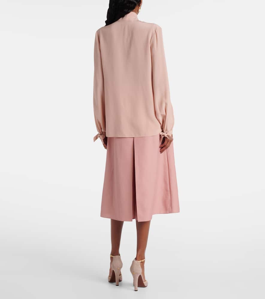 Valentino Bow-detail Silk Crêpe Shirt In Pink