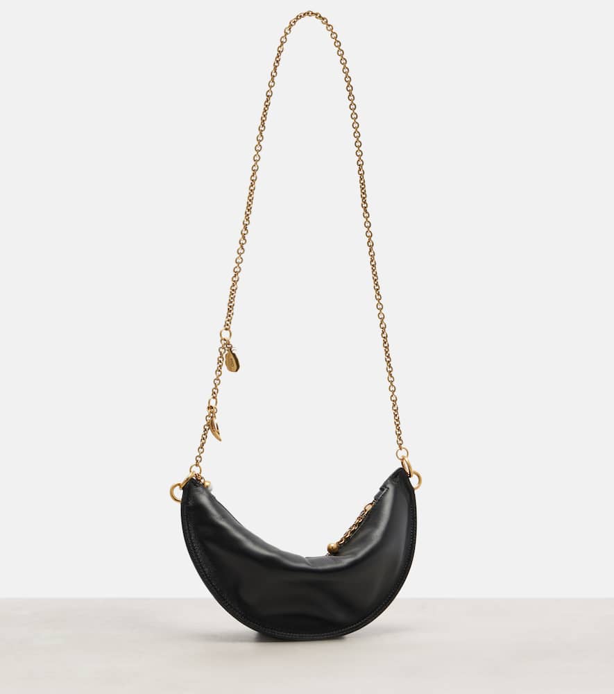 Chloé Icons Crescent-shaped Chain Shoulder Bag In Black