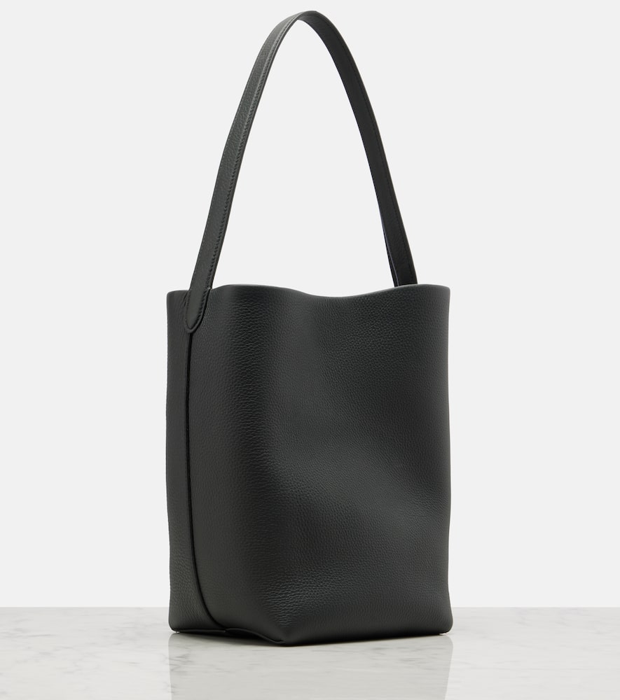 The Row Park N/s Medium Leather Tote Bag In Green