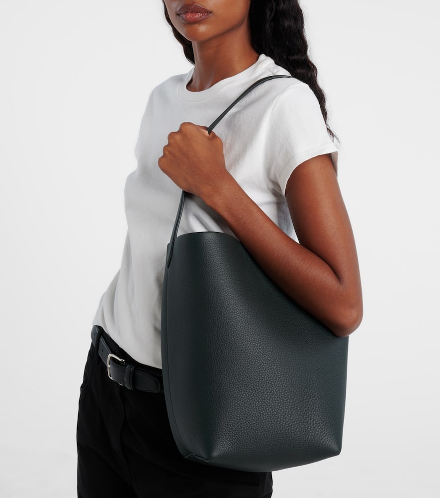 The Row Park N/s Medium Leather Tote Bag In Green