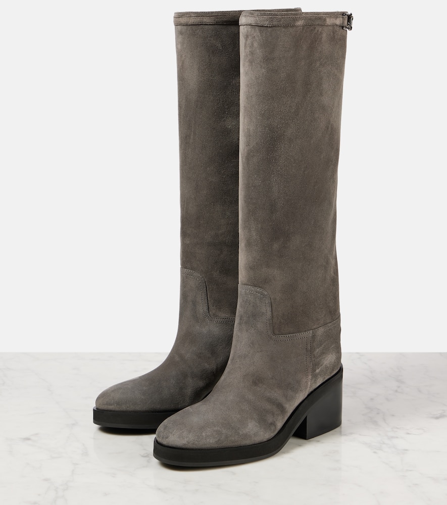 Jimmy Choo Yasmin 70 Suede Knee-high Boots In Grey