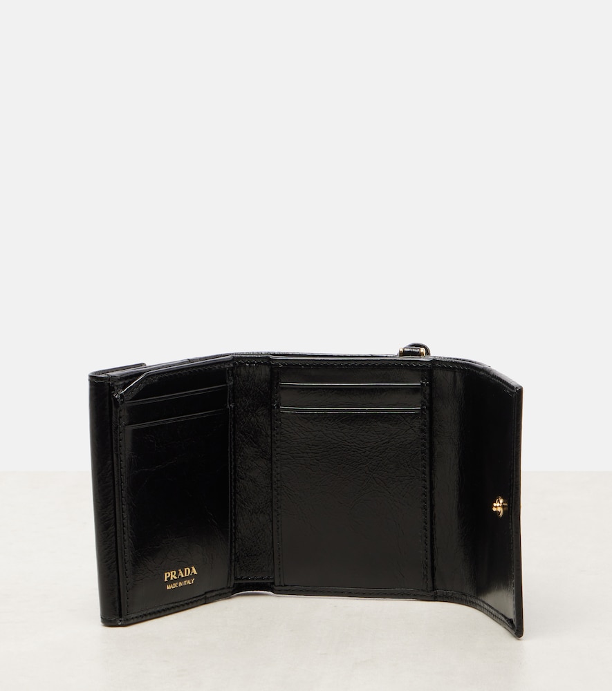  Prada Prada Logo Leather Wallet 