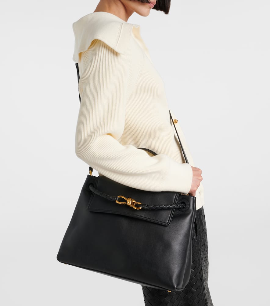 Bottega Veneta Ciao Ciao Knot Detail Leather Top Handle Bag In Black