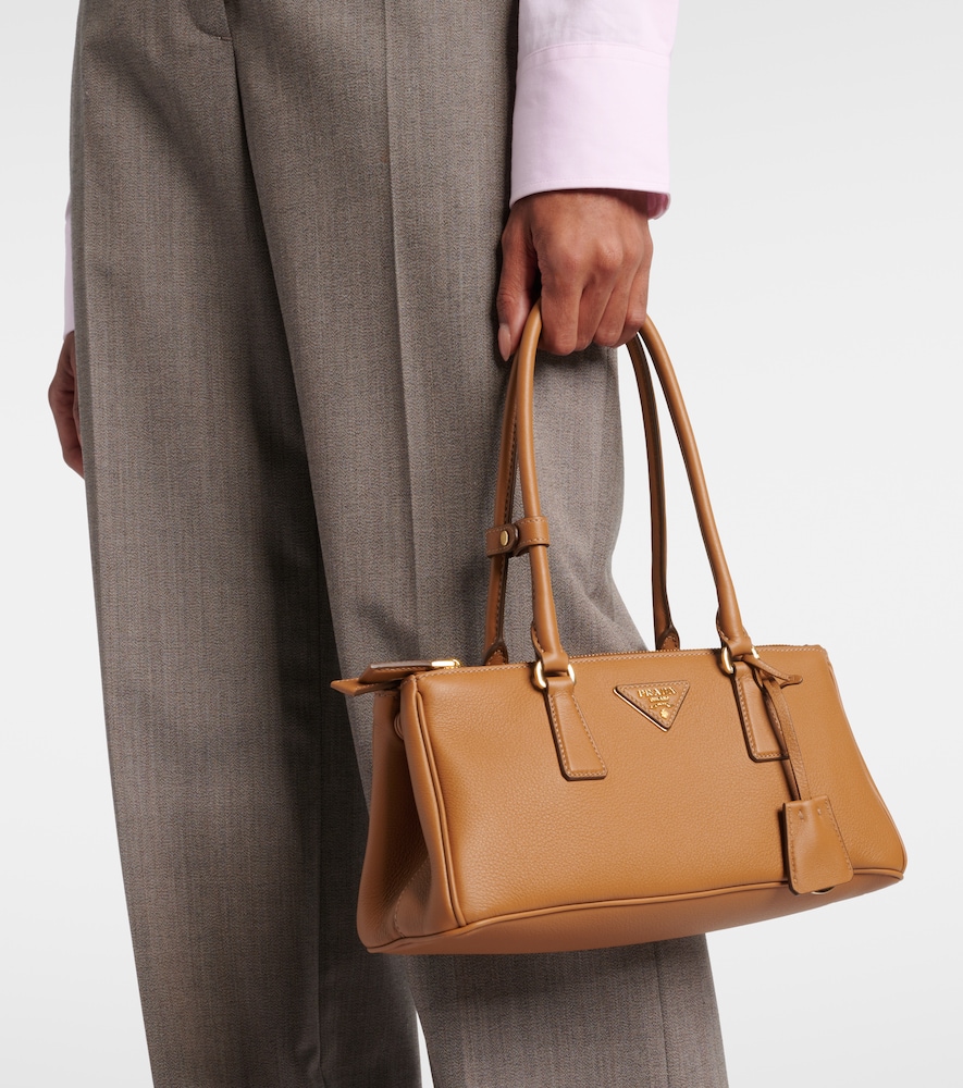 Prada Prada Galleria Medium leather tote bag