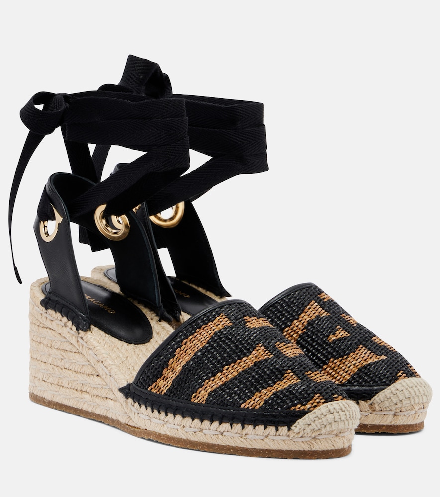 Espadrille-Sandalen aus Raffiabast