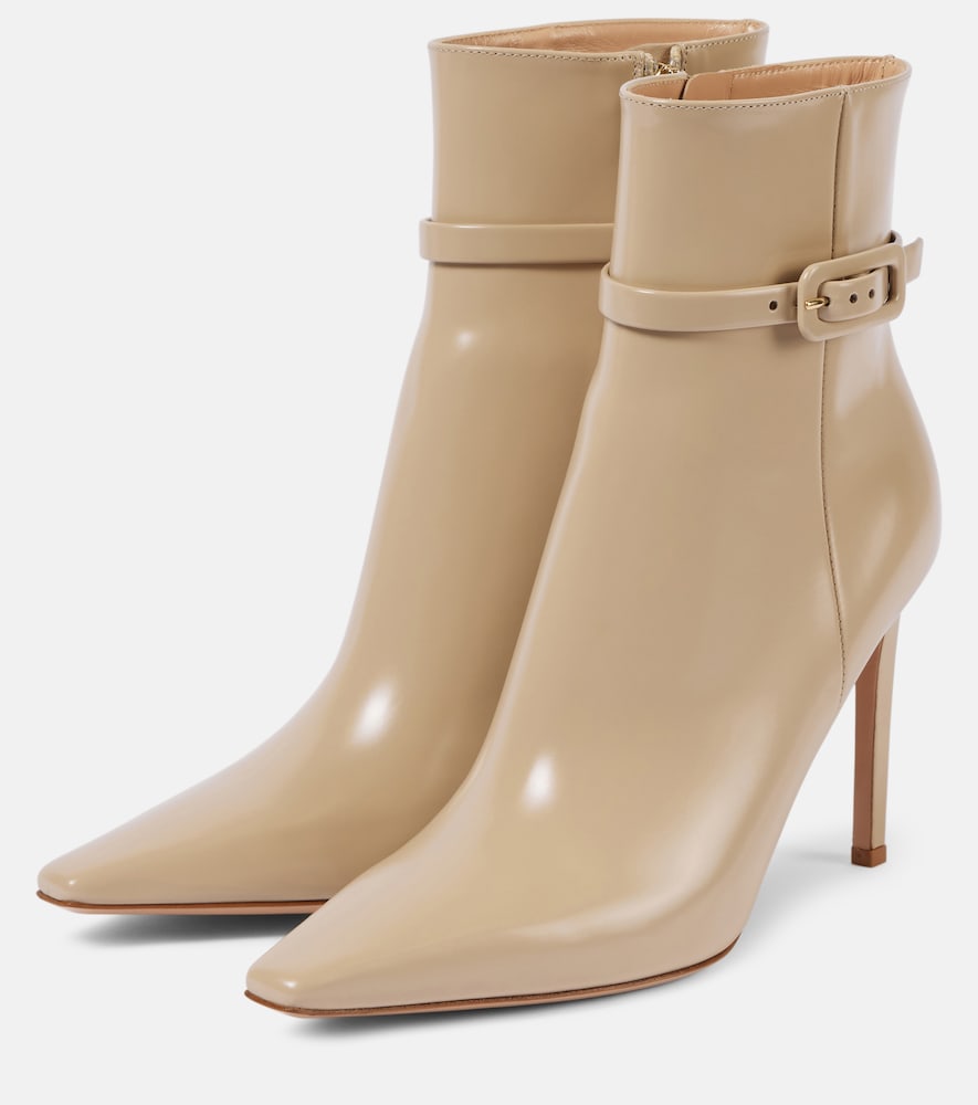 95 Ankle Boots