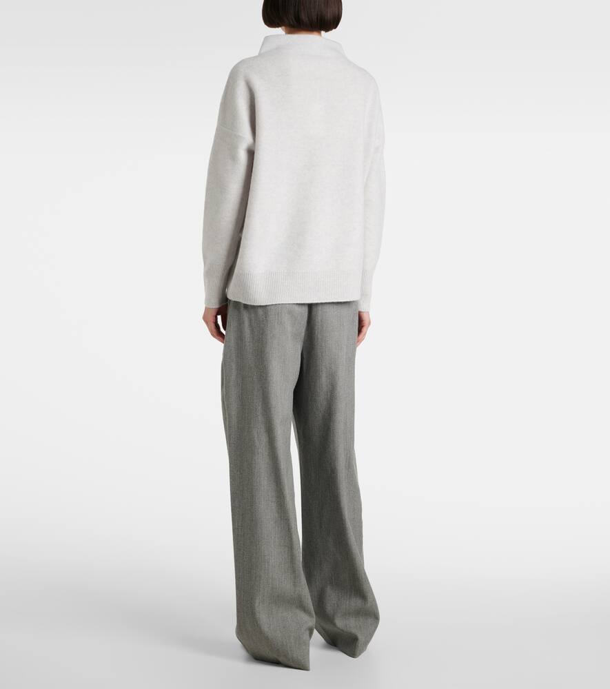Vince Cashmere Turtleneck Sweater In Weiss