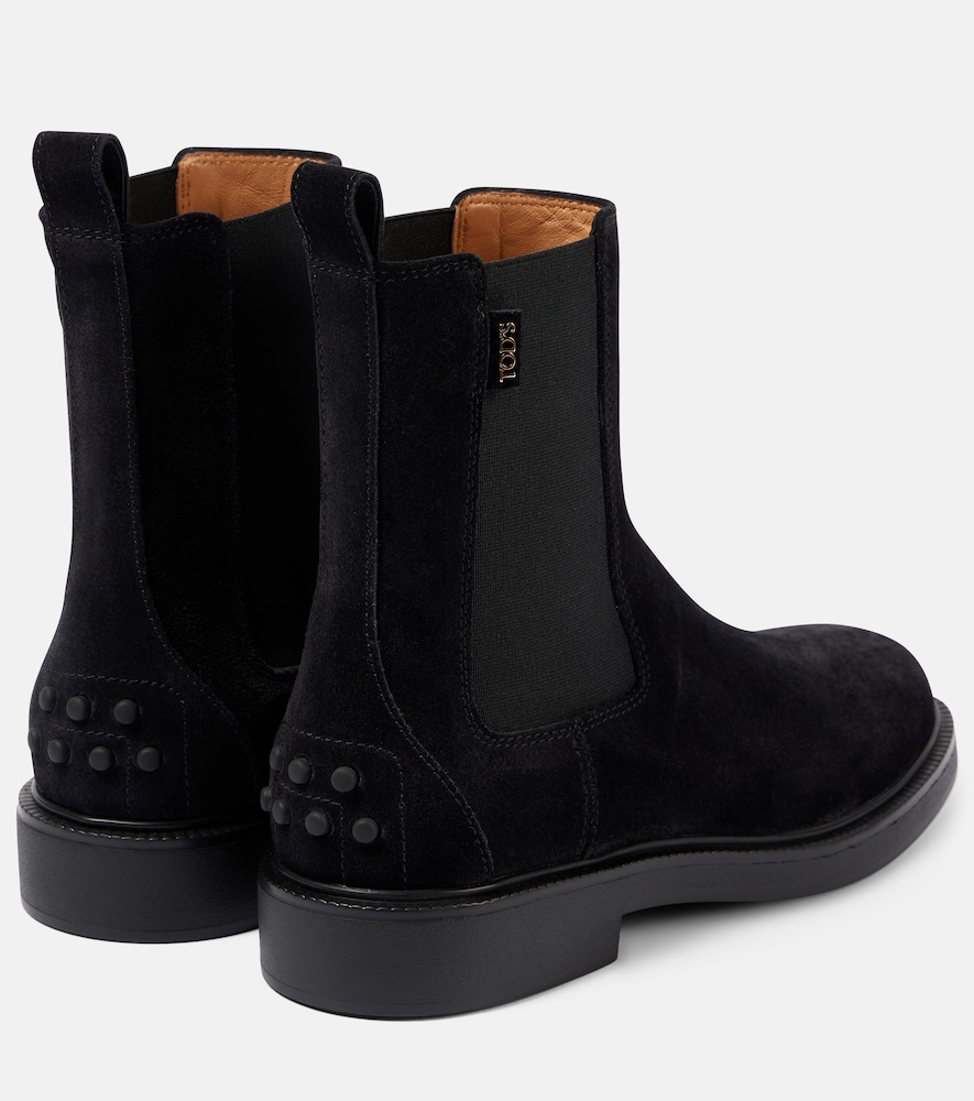  Tod's Tod's Suede Chelsea Boots 