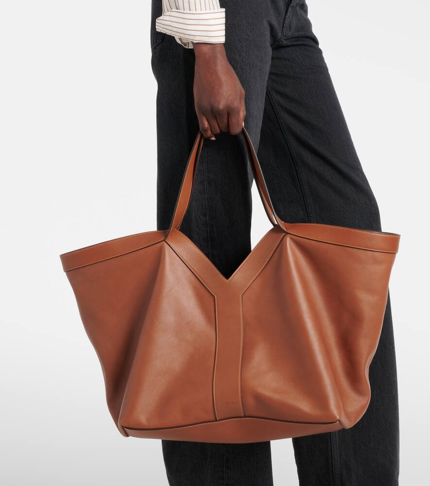 Saint Laurent Y Leather Tote Bag In Brown