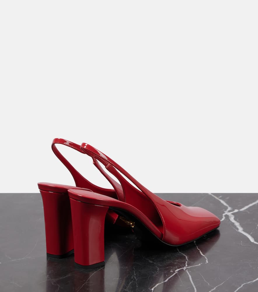 Prada Slingback-pumps Aus Lackleder In Red