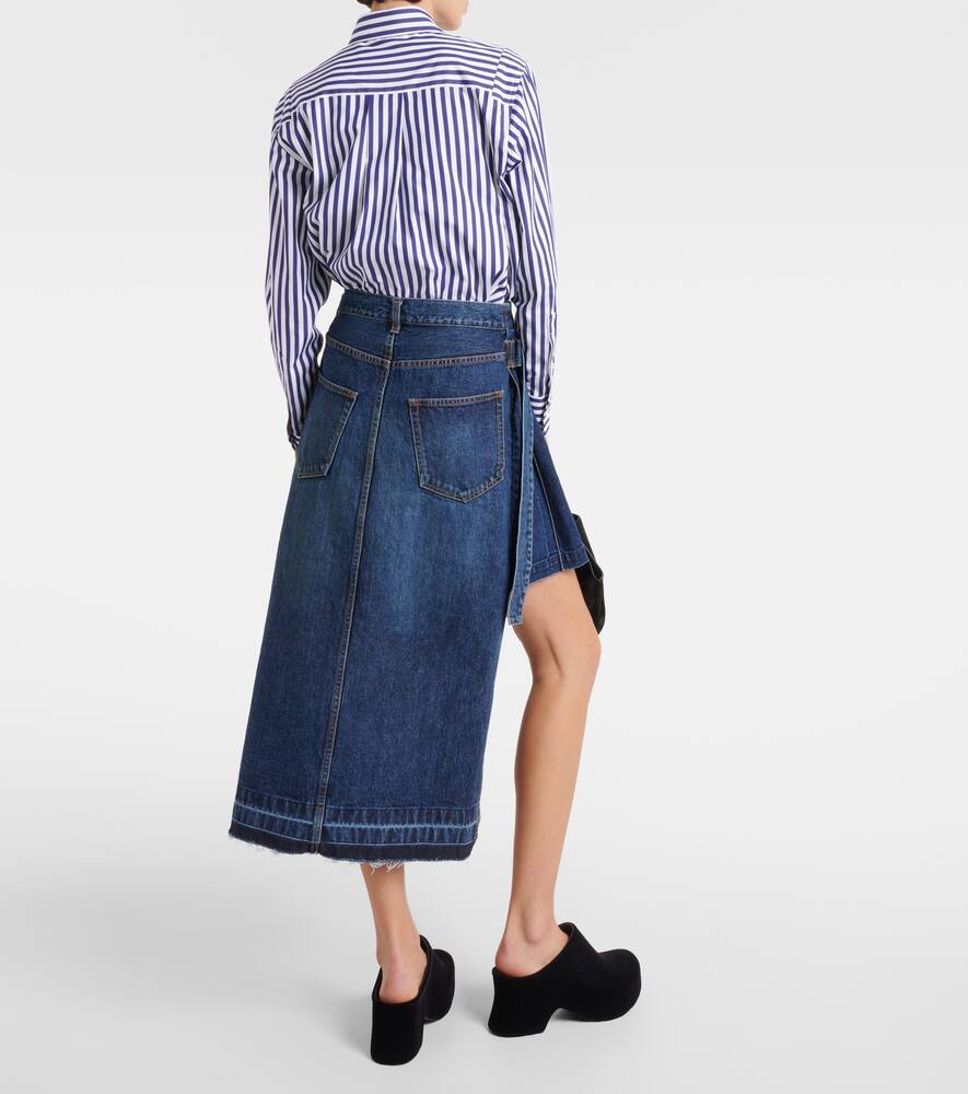 Sacai Overlapping Raw-cut Hem Denim Midi Skirt In Blue