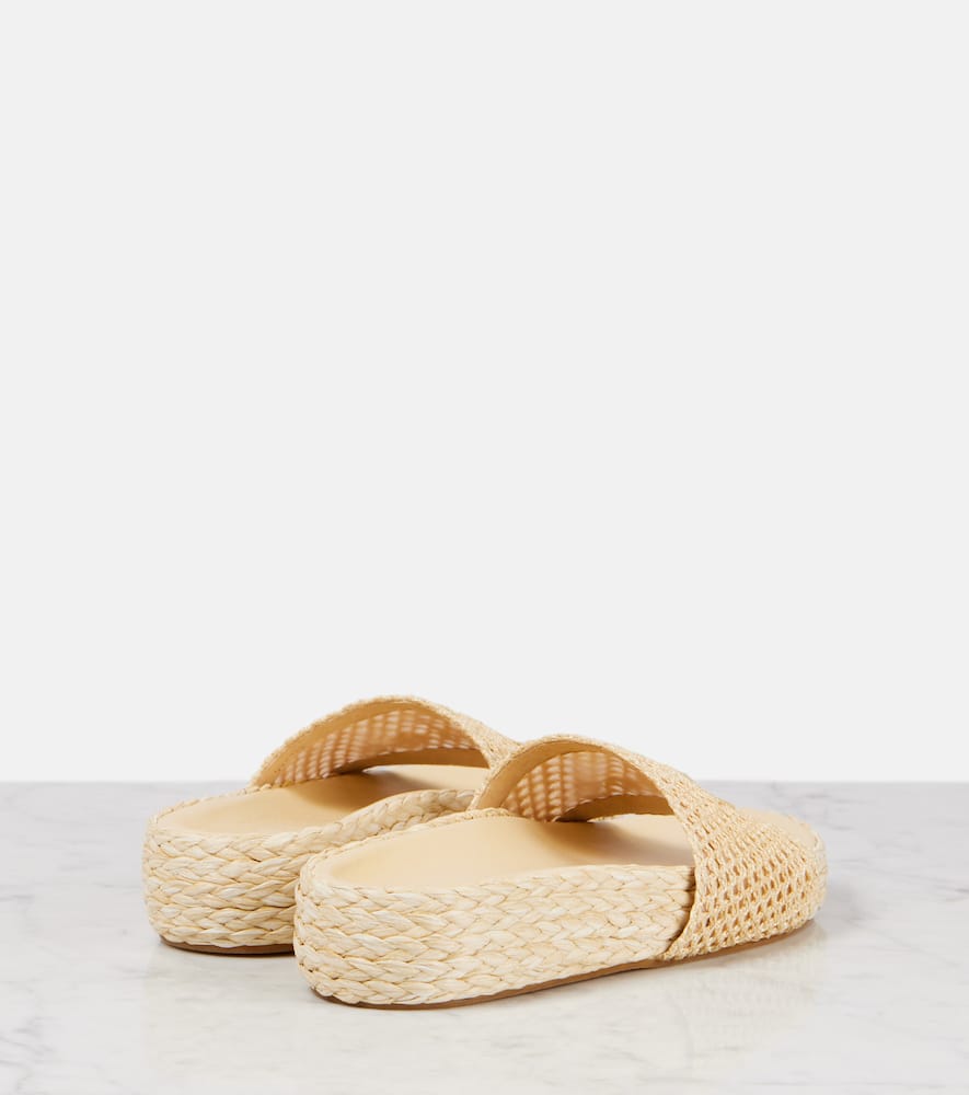 Chloé Isla Raffia-effect Slides In Beige