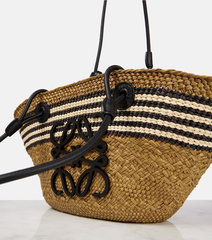 Loewe Paula's Ibiza Anagram Small Basket Bag In Beige