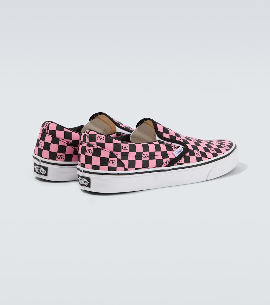  Valentino Garavani Valentino Garavani X Vans Slip-ons Vlogo 