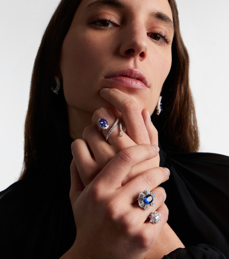 Yeprem 18kt white gold ring with diamonds and tanzanite