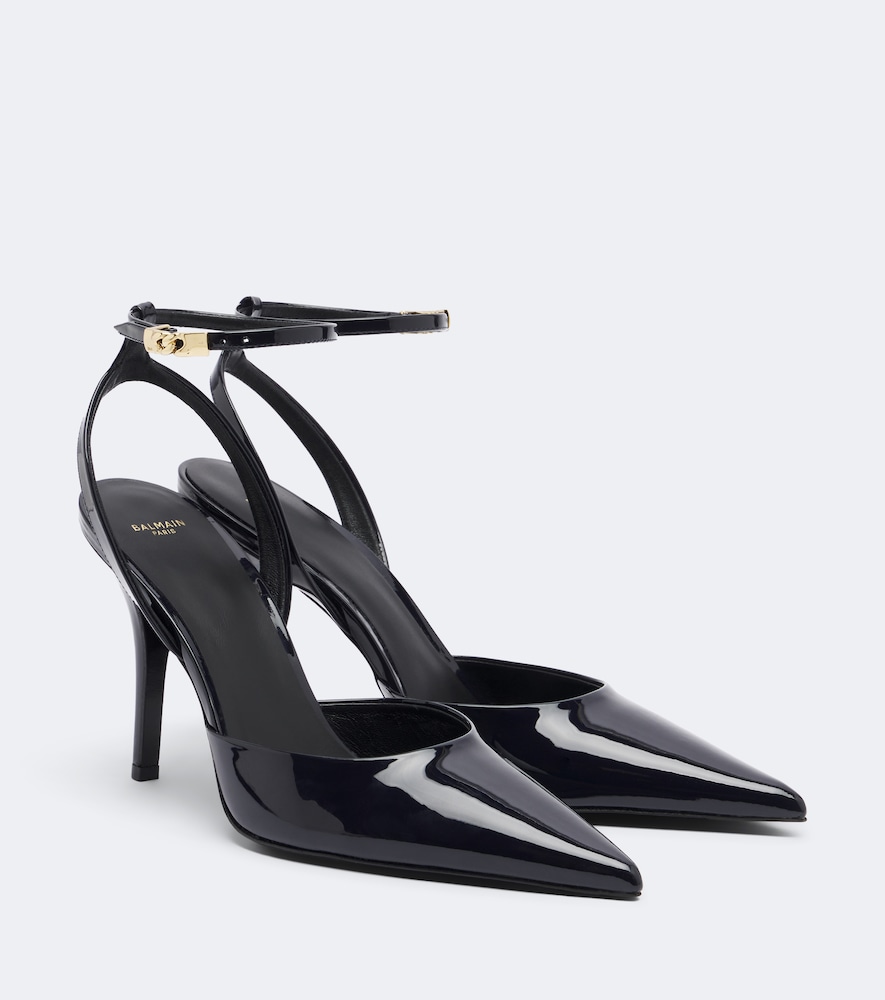 Slingback-Pumps aus Lackleder