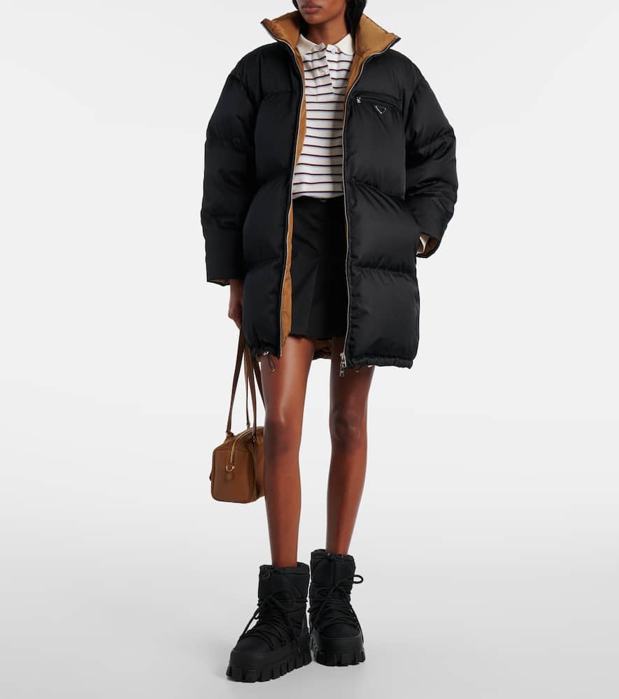 Prada Re-nylon Belted Down Jacket In Black