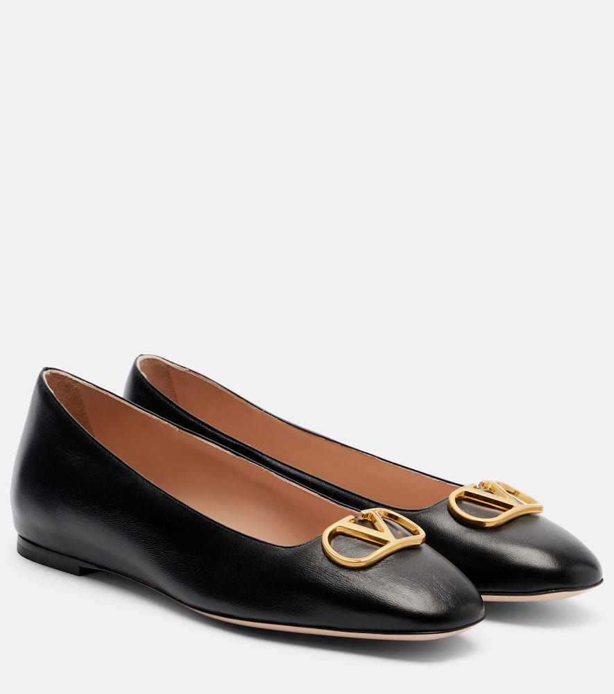 Valentino Garavani Vlogo Leather Ballet Flats In Black