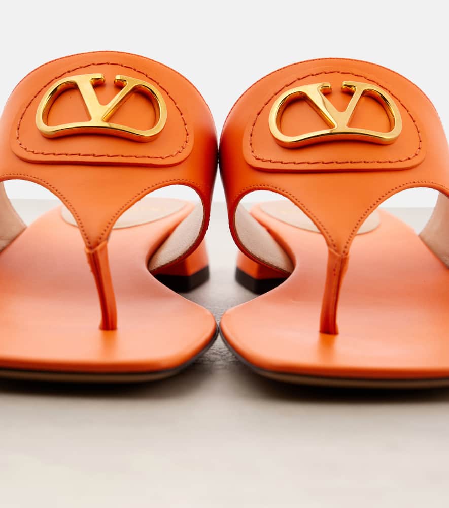 Valentino Vlogo Signature Leather Thong Sandals In Orange