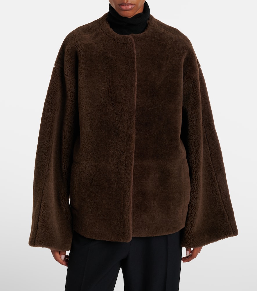 The Row Valorin Shearling Jacket In Brown