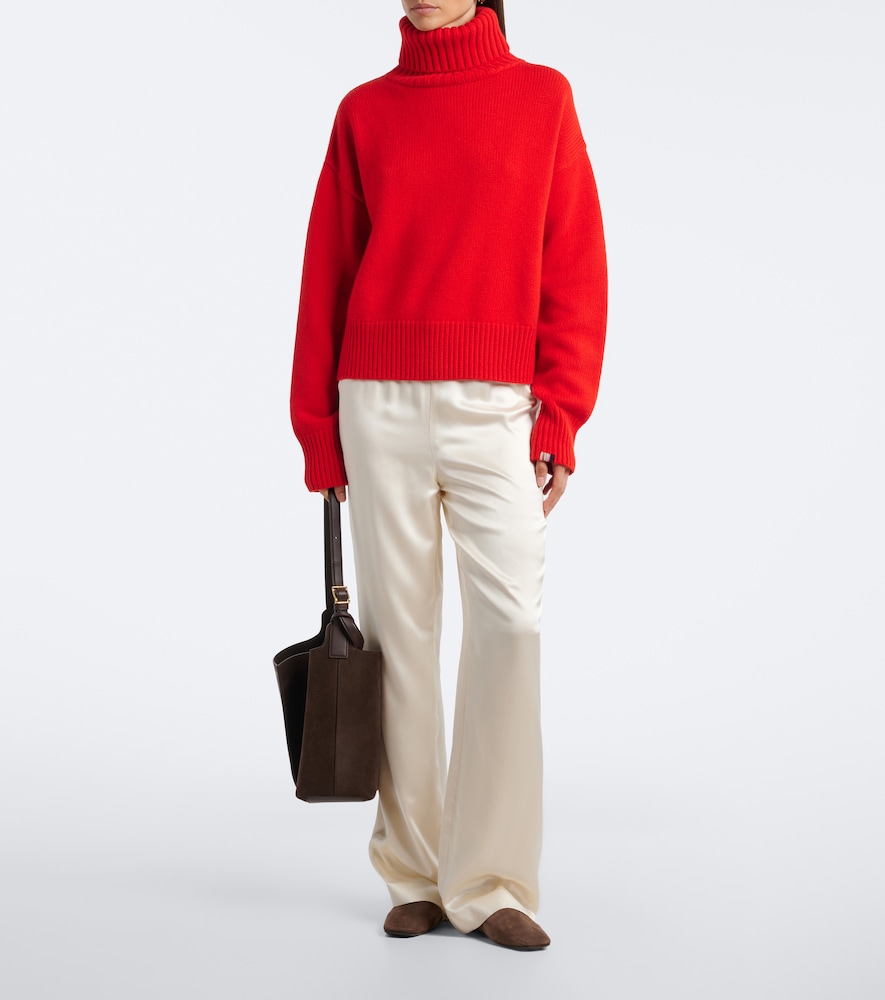 N°434 Crop Xtra Cashmere Turtleneck Sweater