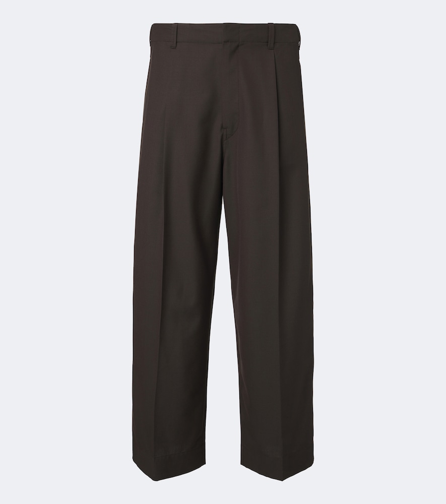 Pleated Straight Pants