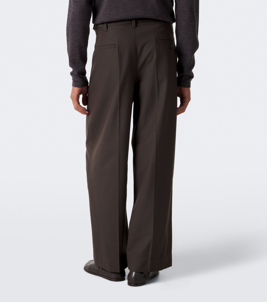 Pleated Straight Pants