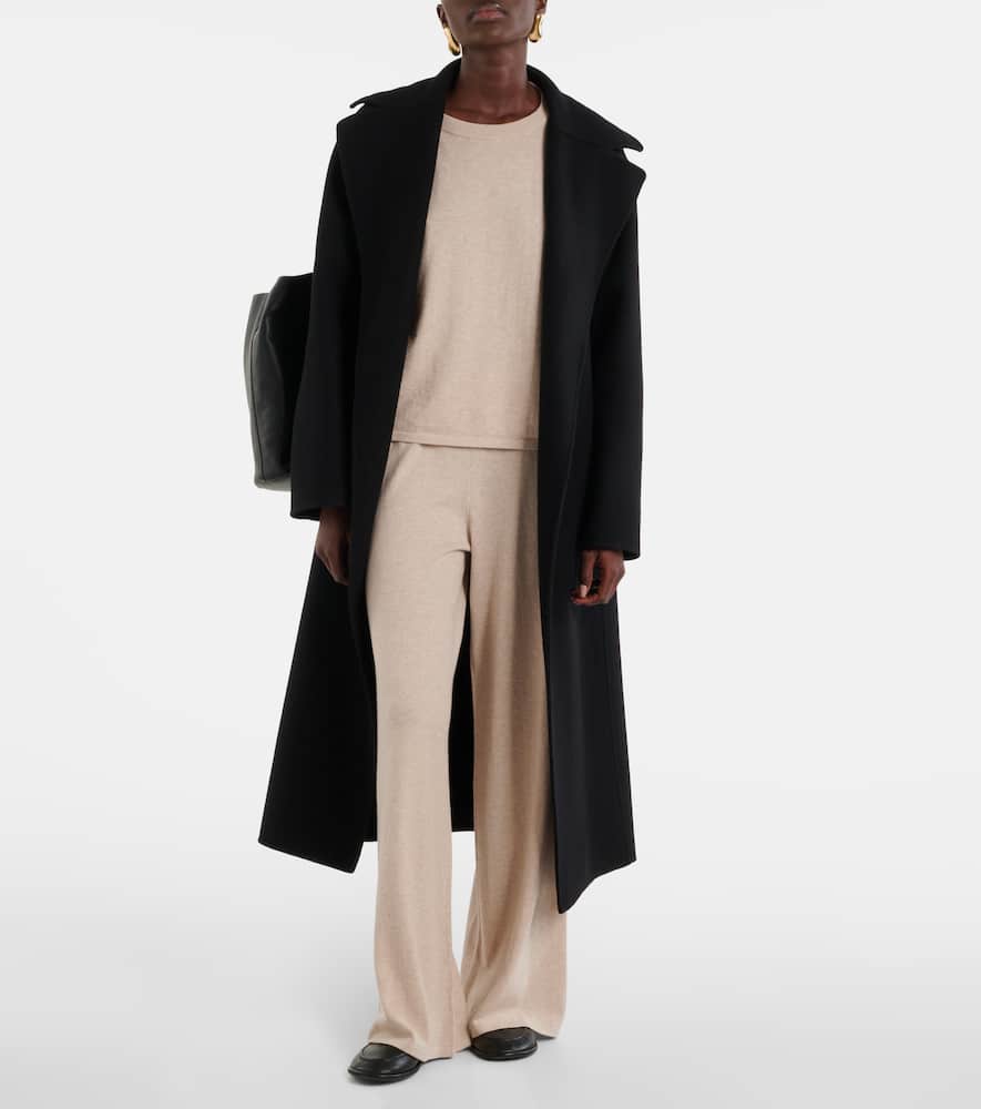Lisa Yang Elastic Waist Casual Pants In Beige