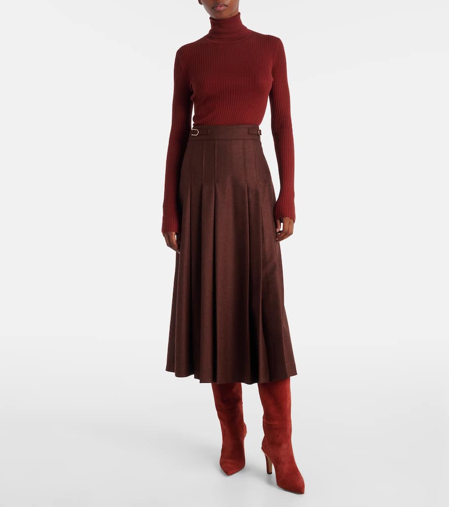 Gabriela Hearst Peppe Cashmere And Silk Turtleneck In Red