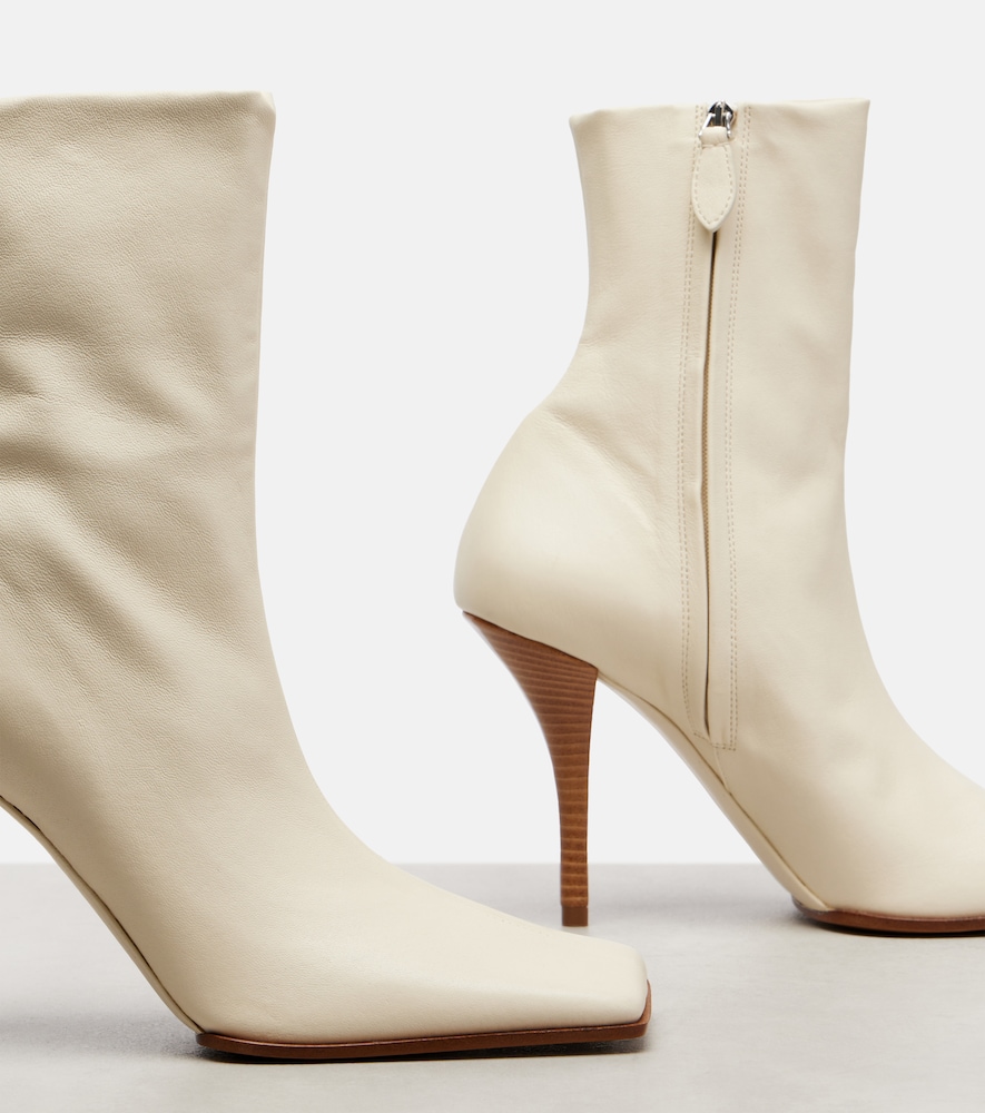  Alaia Alaã¯a 90 Leather Ankle Boots 