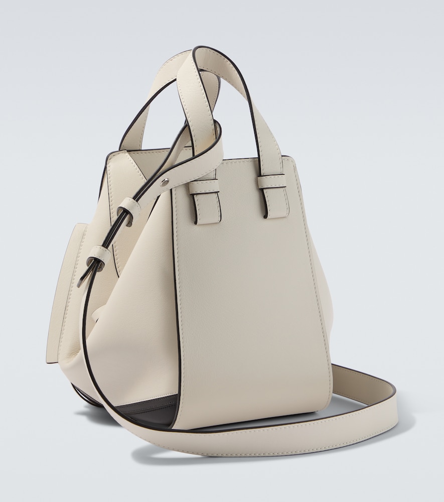  Loewe Loewe X Louis Wain Hammock Leather Top-handle Bag 