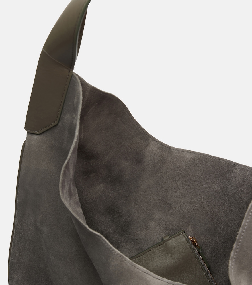  Victoria Beckham Victoria Beckham Schultertasche Soft Plié Aus Veloursleder 