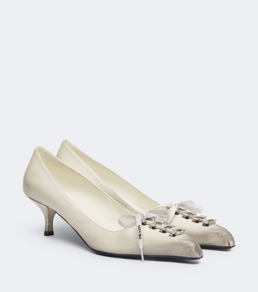 Pumps aus Leder