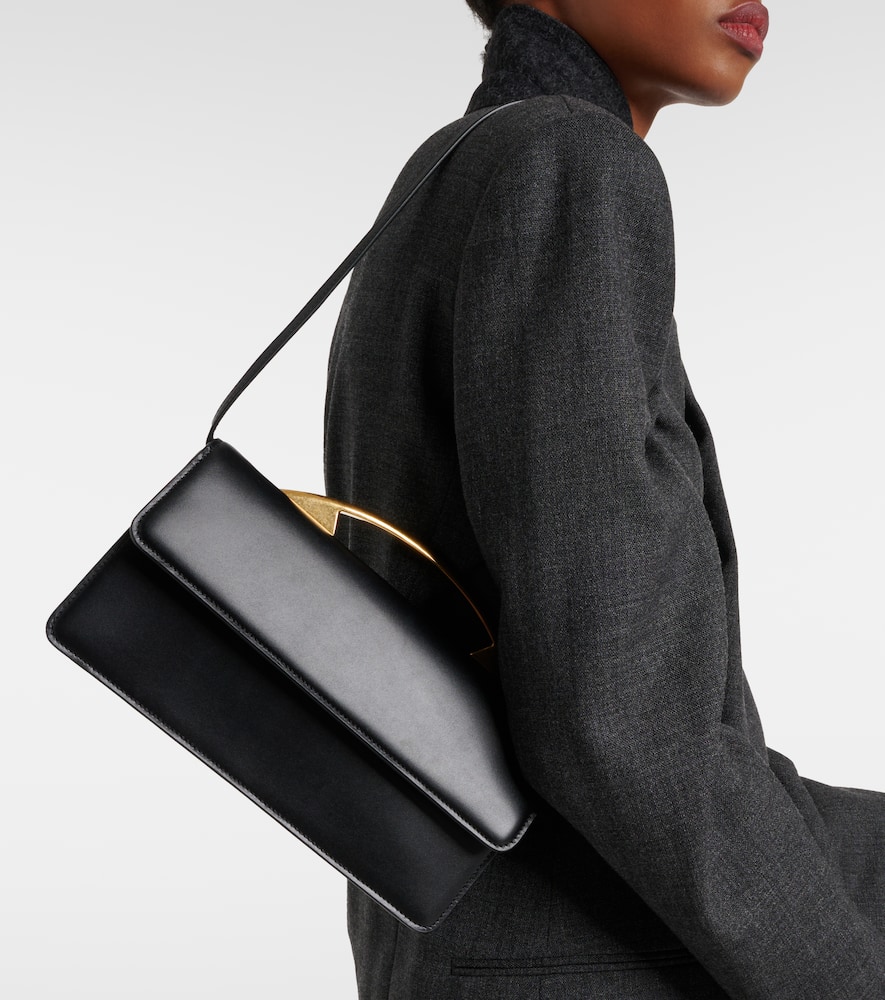 The Row Nia Leather Shoulder Bag In Black